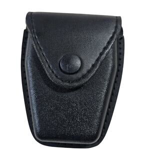 Safariland Duty Gear 190H-16 Handcuff pouch‎ Leather Sturdy pouch Top Flap Snap.